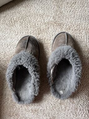UGG coquette slippers